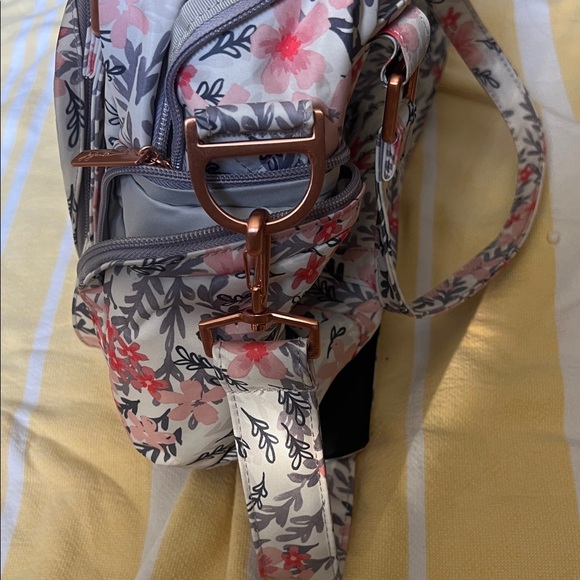 Ju-Ju-Be Pink and Gray Floral Baby Bag - Picture 7 of 7